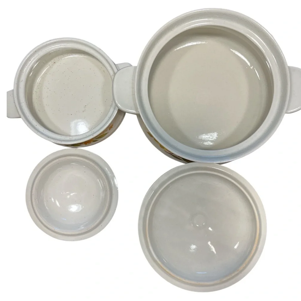 Vintage Capri Floral 2 Stoneware Casserole Dishes w Lids Bake N Serve Micro Oven